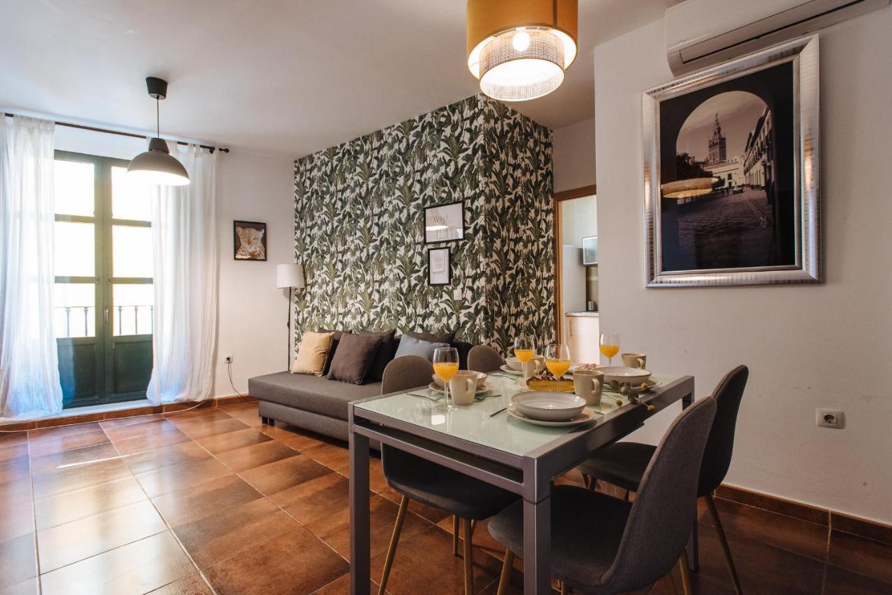 Homeyseville- Bright Apartment At Santa Cruz 6 Pax, Parking Optional 외부 사진