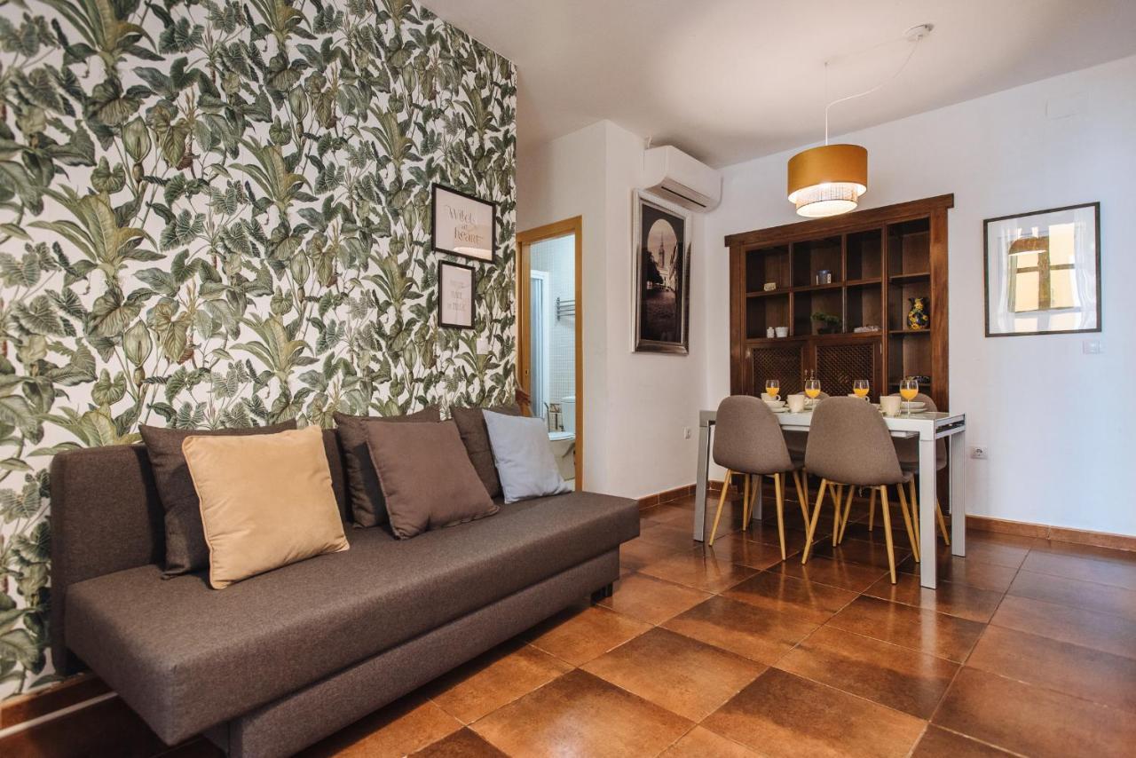 Homeyseville- Bright Apartment At Santa Cruz 6 Pax, Parking Optional 외부 사진